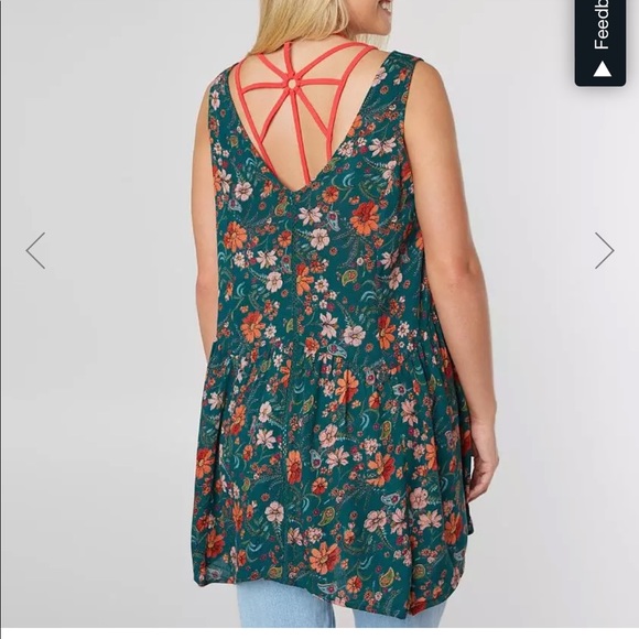 Buckle Daytrip Floral tunic top - Picture 4 of 6